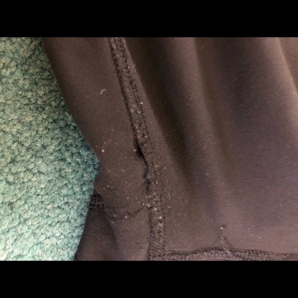 Cropped Lululemon leggings ! - Picture 5 of 7